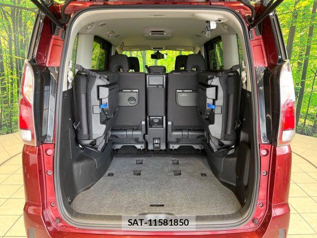 Nissan SERENA 2017-04 6717244-10