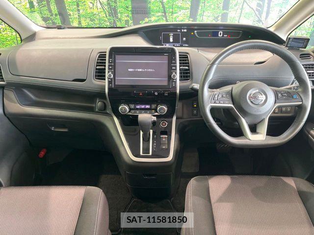 Nissan SERENA 2017-04 6717244-1