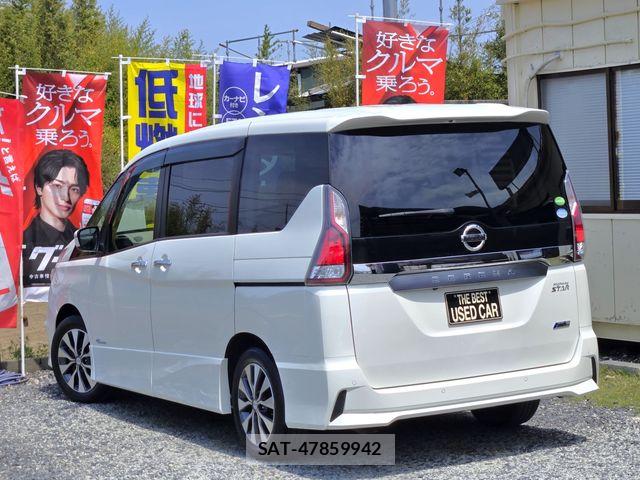Nissan SERENA 2017-02 6753266-12
