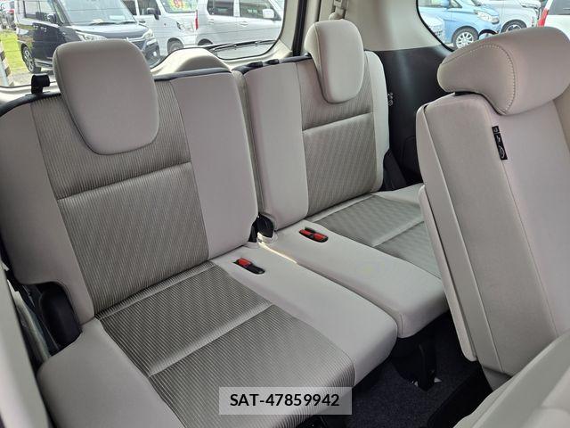 Nissan SERENA 2017-02 6753266-13