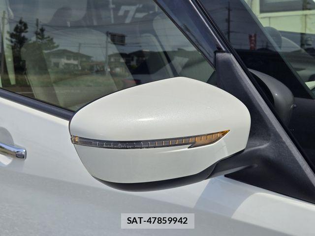 Nissan SERENA 2017-02 6753266-6