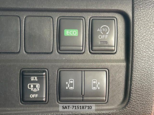 Nissan SERENA 2017-01 6753246-6