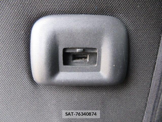 Nissan SERENA 2018-02 6753252-20