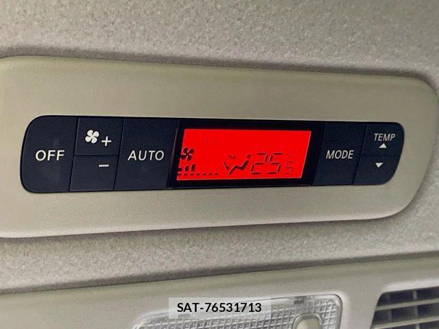 Nissan SERENA 2014-02 6753269-6