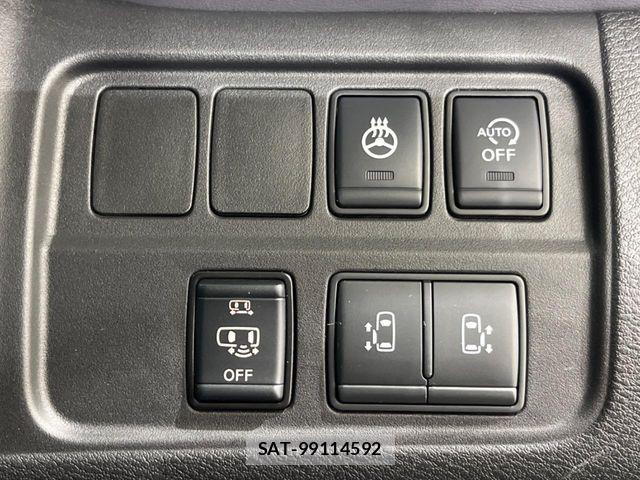 Nissan SERENA 2021-10 6753242-6