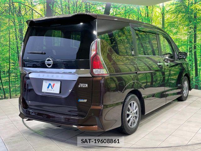 Nissan SERENA 2016-11 6753264-16