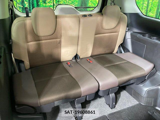 Nissan SERENA 2016-11 6753264-8