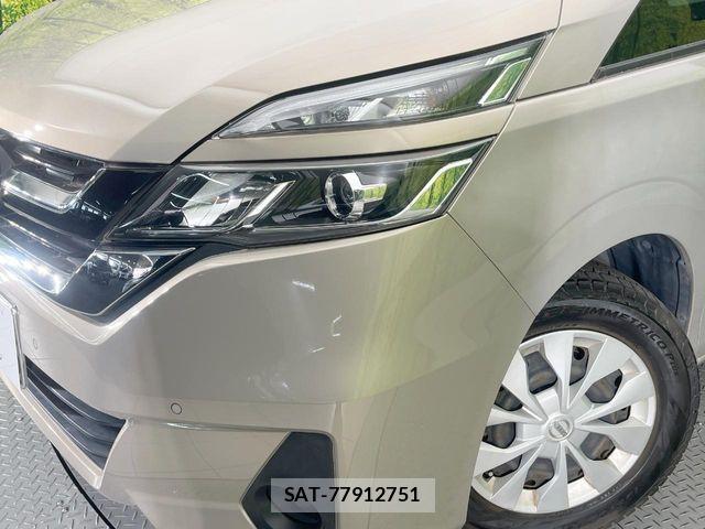 Nissan SERENA 2017-07 6817183-12