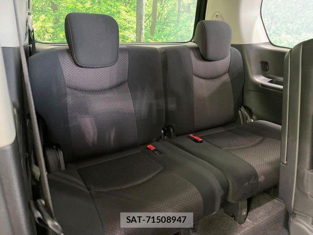 Nissan SERENA 2013-03 6817211-9