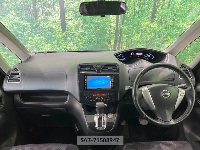 Nissan SERENA 2013-03 6817211-1