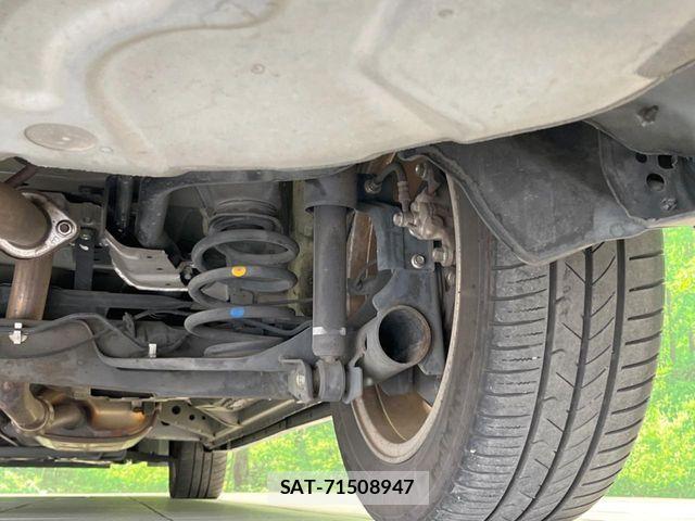 Nissan SERENA 2013-03 6817211-19