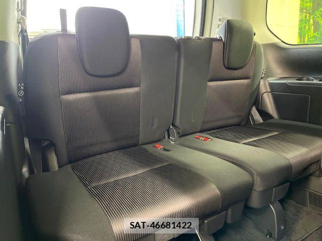 Nissan SERENA 2016-09 6817197-9