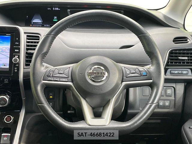 Nissan SERENA 2016-09 6817197-11