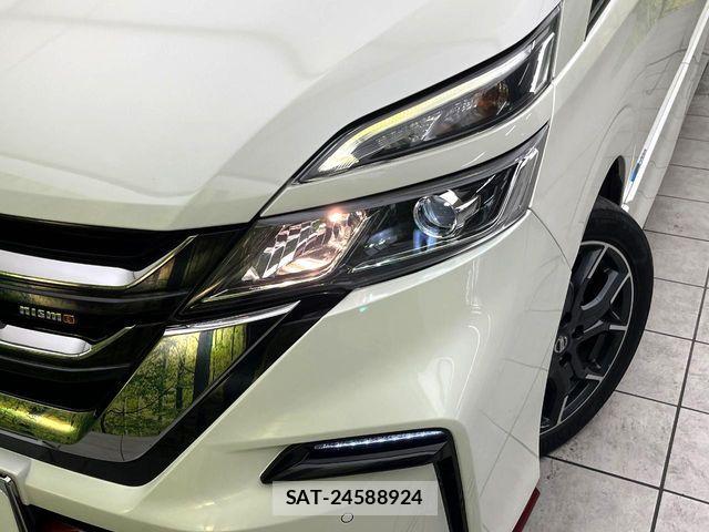 Nissan SERENA 2018-01 6817161-11