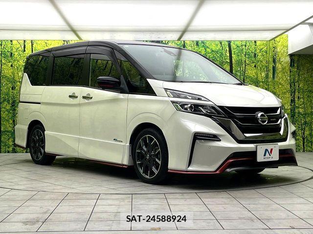 Nissan SERENA 2018-01 6817161-15
