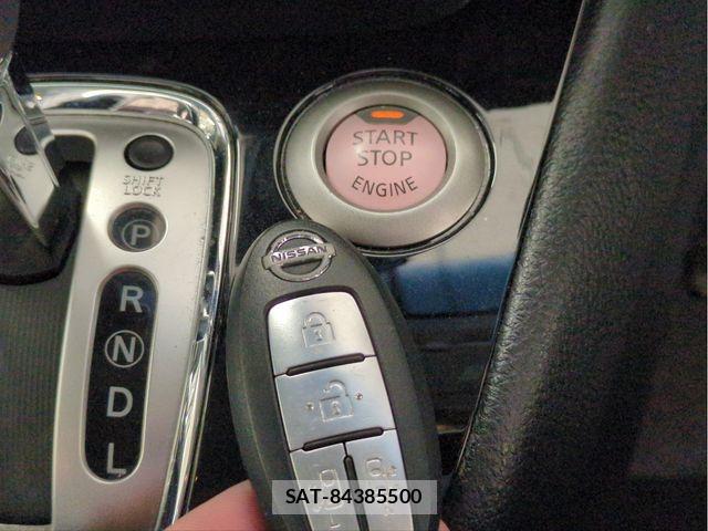 Nissan SERENA 2016-06 6912531-13