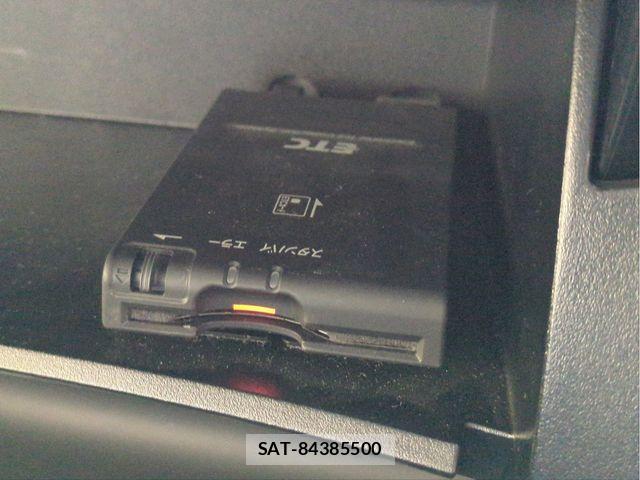 Nissan SERENA 2016-06 6912531-15