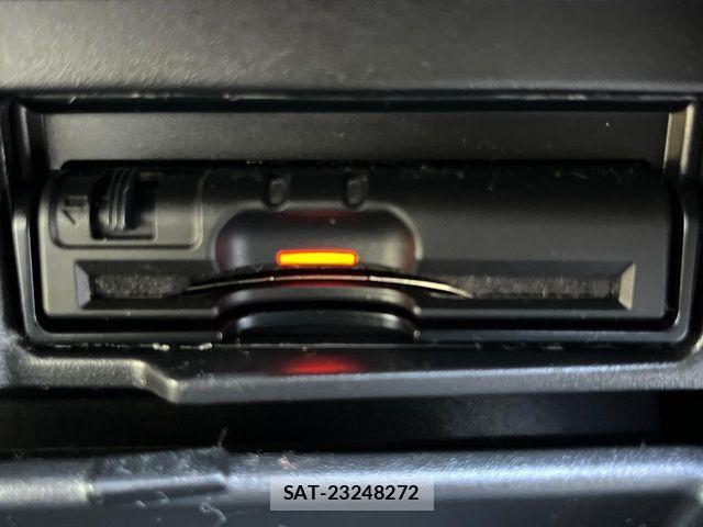 Nissan SERENA 2017-07 6912517-9