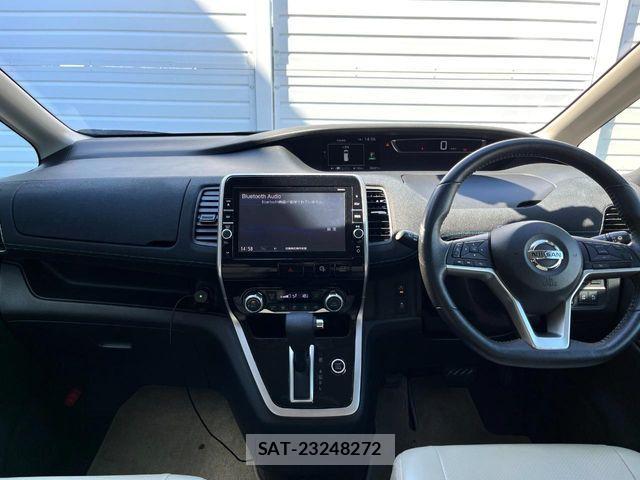 Nissan SERENA 2017-07 6912517-1