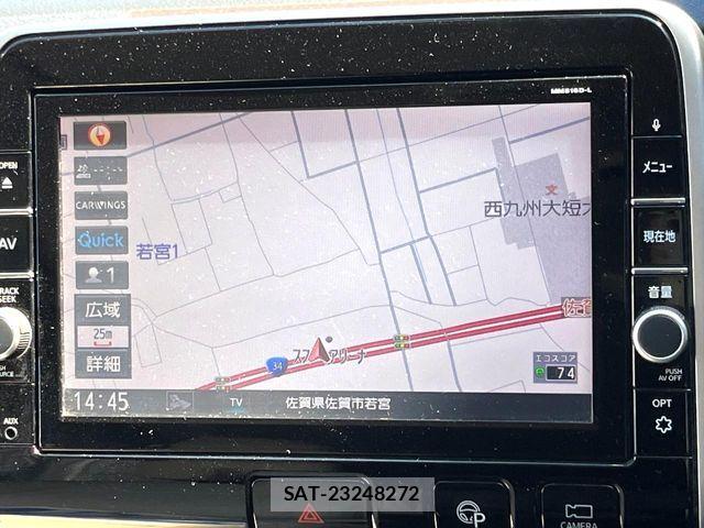 Nissan SERENA 2017-07 6912517-2