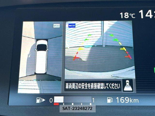 Nissan SERENA 2017-07 6912517-3