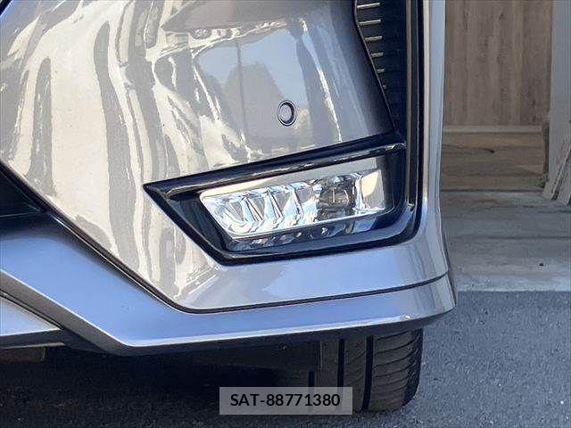 Nissan SERENA 2021-05 6912493-26