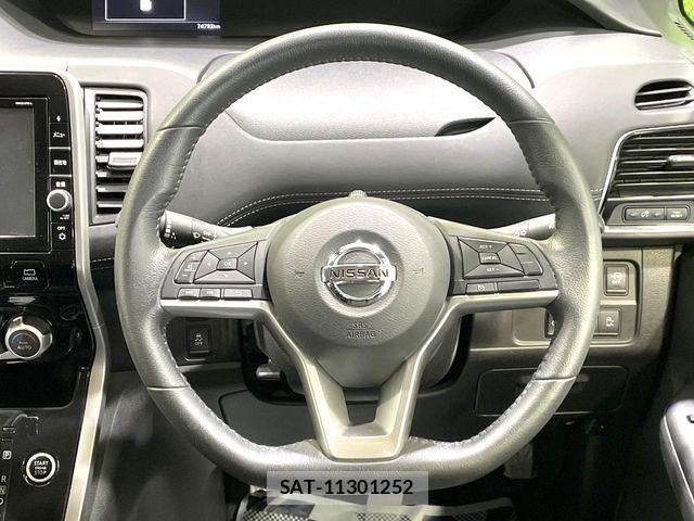 Nissan SERENA 2017-07 6912500-11