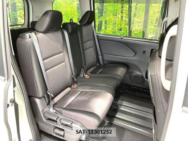 Nissan SERENA 2017-07 6912500-8