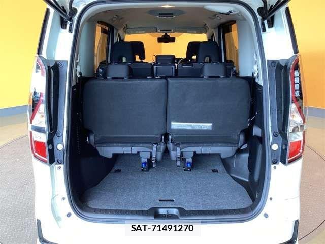 Nissan SERENA 2021-07 6912473-18