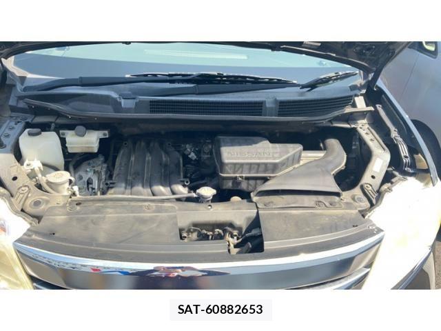 Nissan SERENA 2013-11 6912575-15