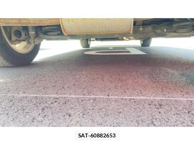 Nissan SERENA 2013-11 6912575-5