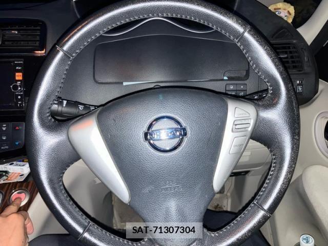 Nissan SERENA 2014-10 6912548-15
