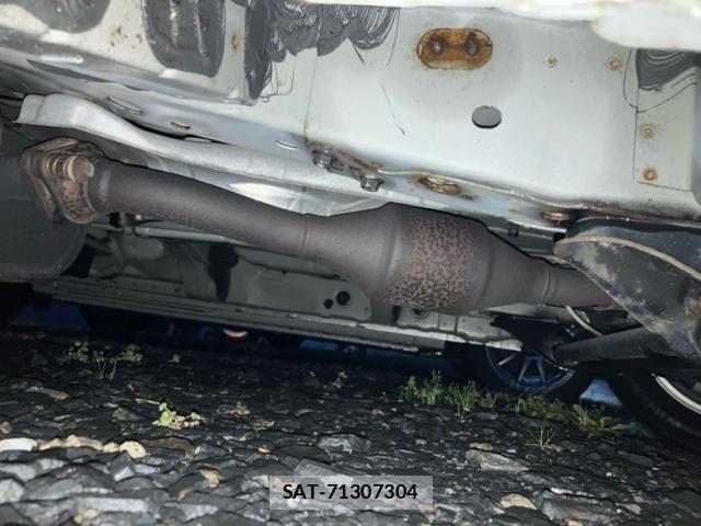 Nissan SERENA 2014-10 6912548-23
