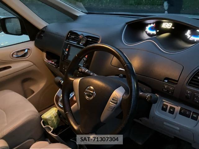 Nissan SERENA 2014-10 6912548-7