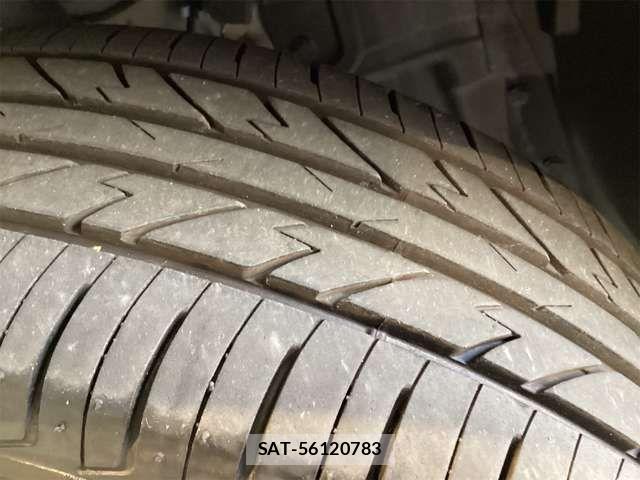 Nissan SERENA 2015-01 6912504-10