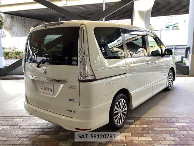 Nissan SERENA 2015-01 6912504-15