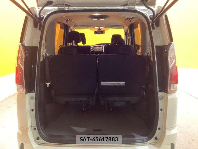 Nissan SERENA 2019-05 6912484-14