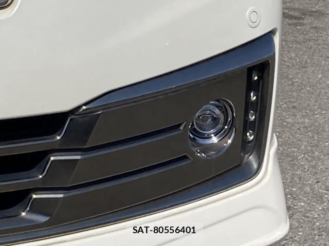 Nissan SERENA 2016-02 6912505-11