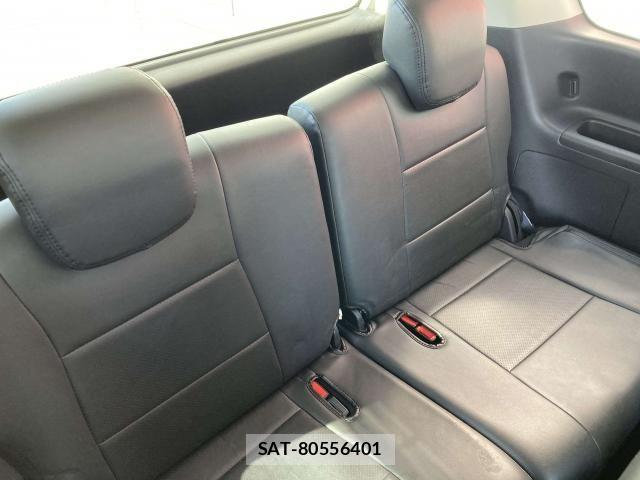Nissan SERENA 2016-02 6912505-23