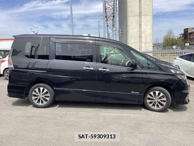 Nissan SERENA 2017-02 6912490-10