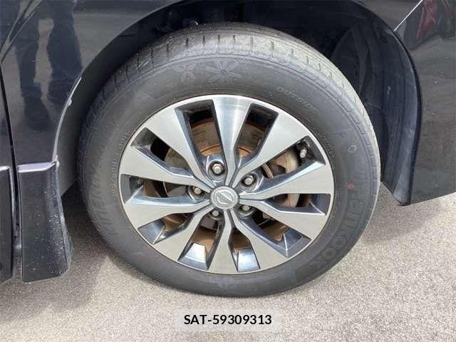 Nissan SERENA 2017-02 6912490-17