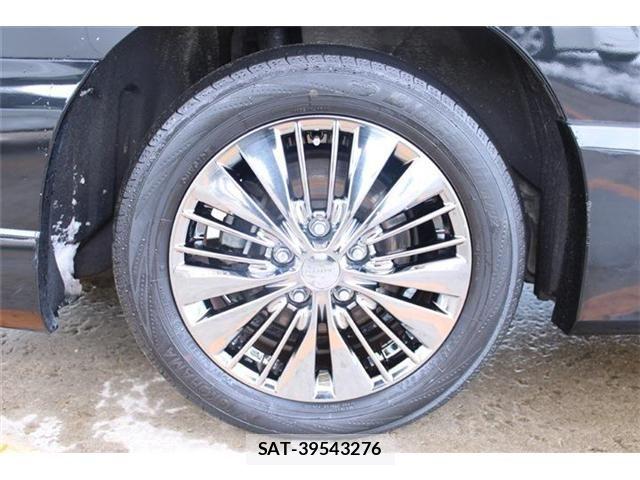 Nissan SERENA 2016-12 6912521-24