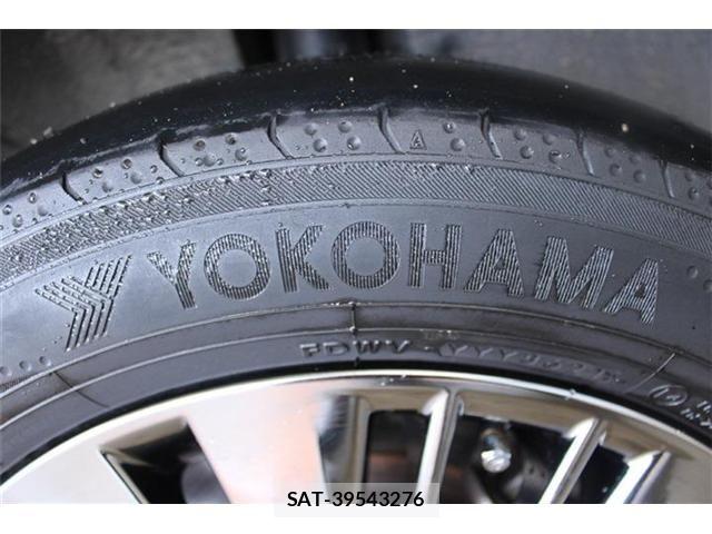 Nissan SERENA 2016-12 6912521-27
