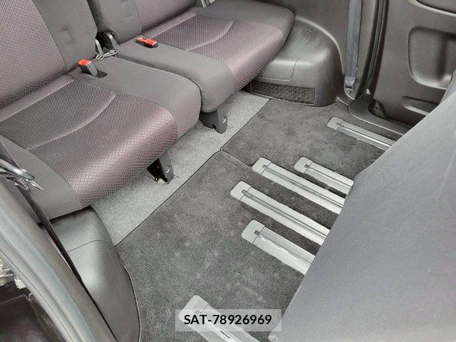 Nissan SERENA 2013-11 6912540-18
