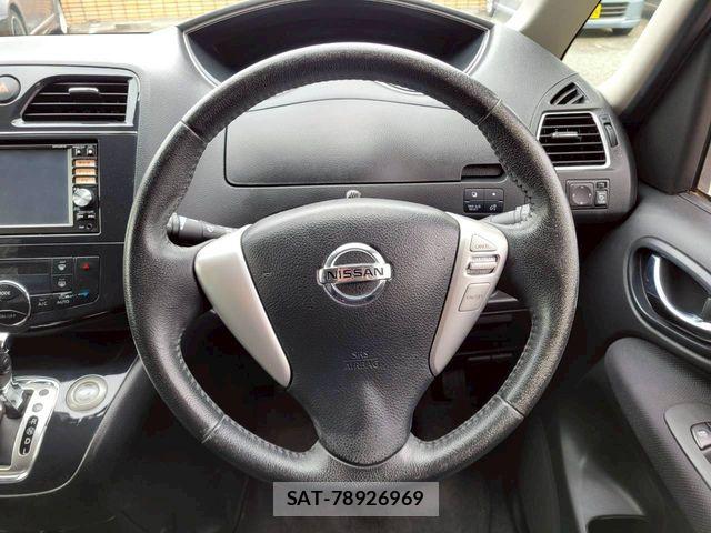 Nissan SERENA 2013-11 6912540-21