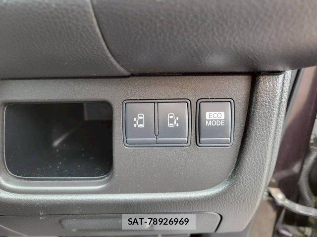 Nissan SERENA 2013-11 6912540-23