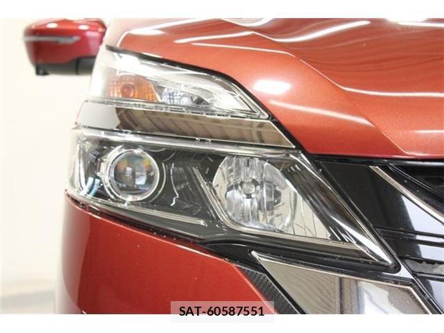 Nissan SERENA 2018-01 6912520-17