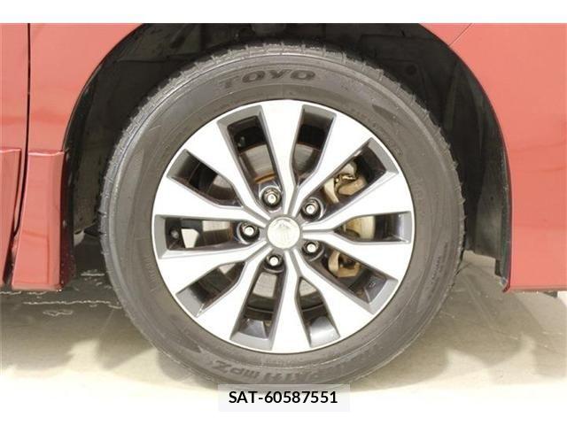 Nissan SERENA 2018-01 6912520-22