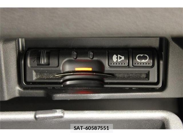 Nissan SERENA 2018-01 6912520-5