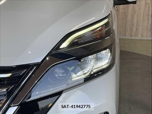 Nissan SERENA 2020-01 6912501-12